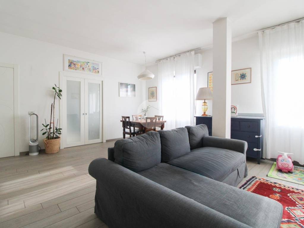 appartamento in vendita a Milano in zona Affori