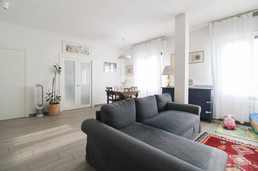 appartamento in vendita a Milano in zona Affori