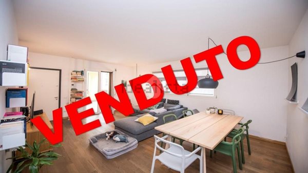 appartamento in vendita a Milano in zona Porta Vittoria