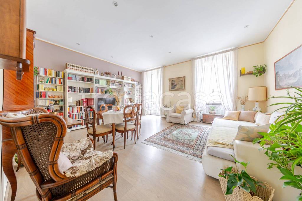 appartamento in vendita a Milano in zona Solari