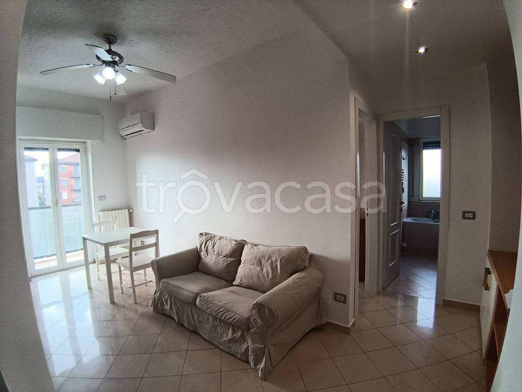 appartamento in vendita a Milano in zona Corvetto