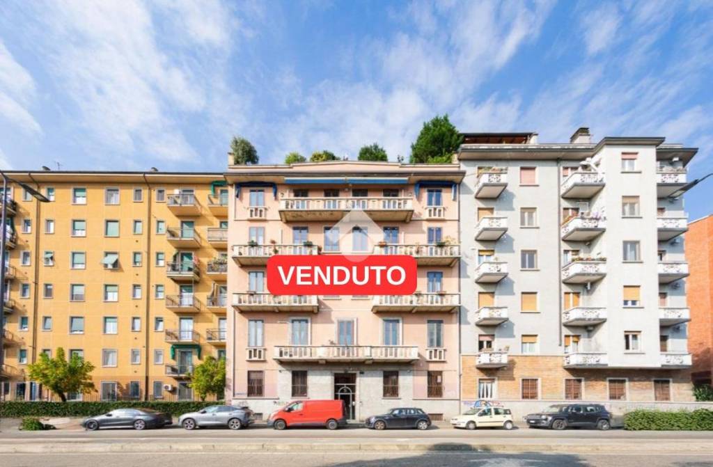 appartamento in vendita a Milano in zona Bicocca