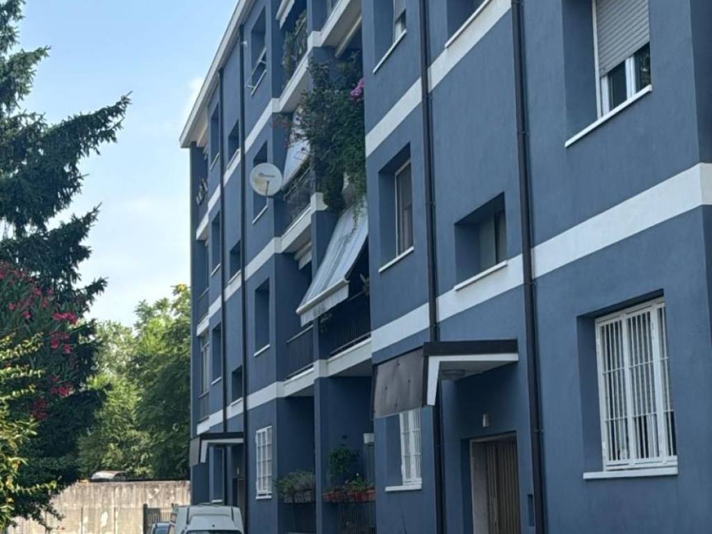 appartamento in vendita a Milano in zona Lambrate