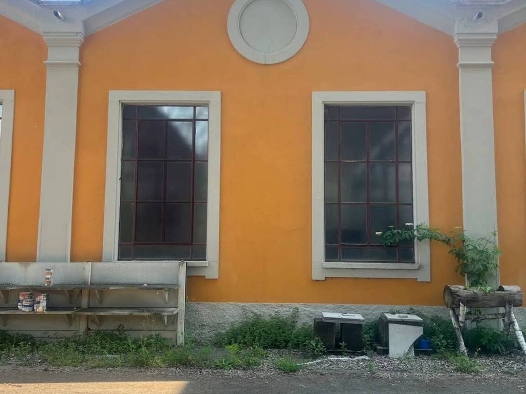 ufficio in vendita a Milano in zona Crescenzago