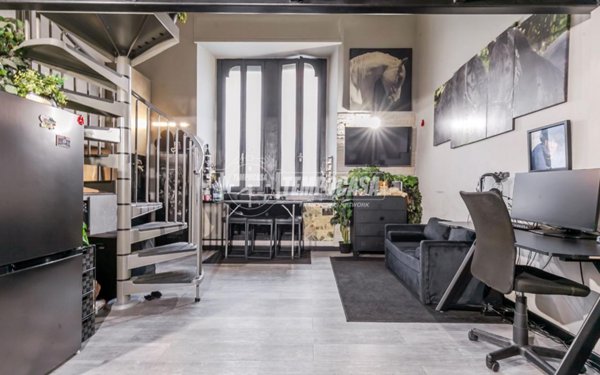 appartamento in vendita a Milano in zona Isola