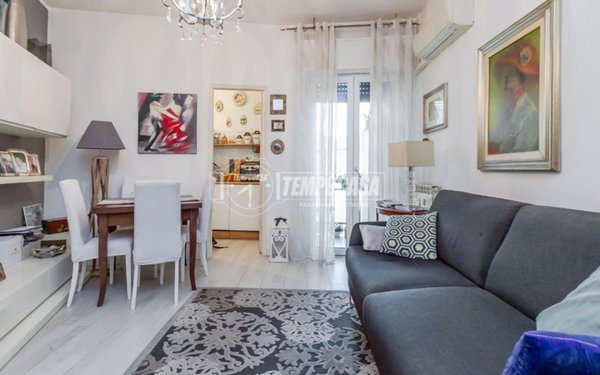 appartamento in vendita a Milano in zona Dergano