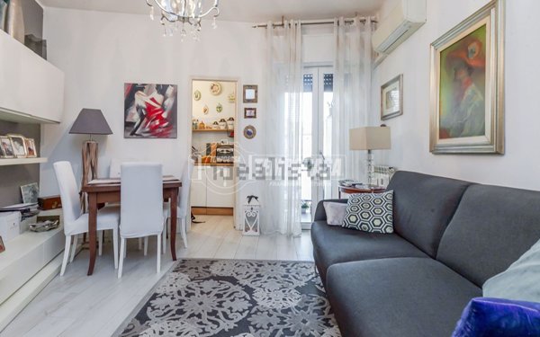 appartamento in vendita a Milano in zona Dergano
