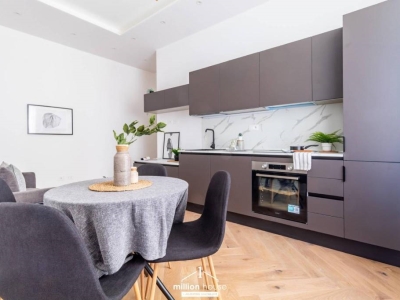 appartamento in vendita a Milano in zona Loreto