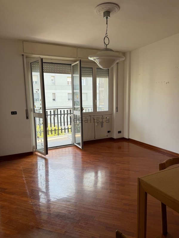 appartamento in vendita a Milano in zona Porta Vittoria