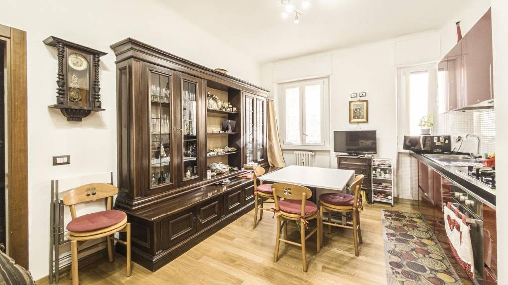 appartamento in vendita a Milano in zona Piazzale Lodi