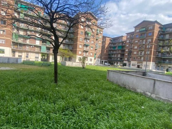 appartamento in vendita a Milano in zona Porta Vittoria