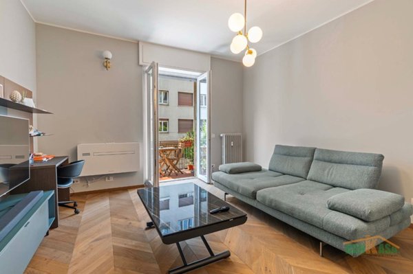 appartamento in vendita a Milano in zona Loreto