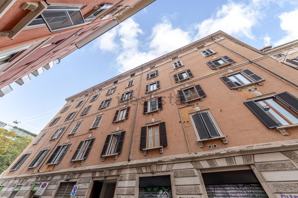 appartamento in vendita a Milano in zona Porta Garibaldi