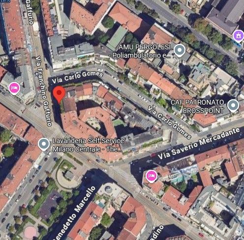 locale commerciale in vendita a Milano in zona Porta Venezia