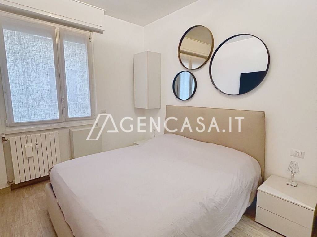 appartamento in vendita a Milano in zona Sempione