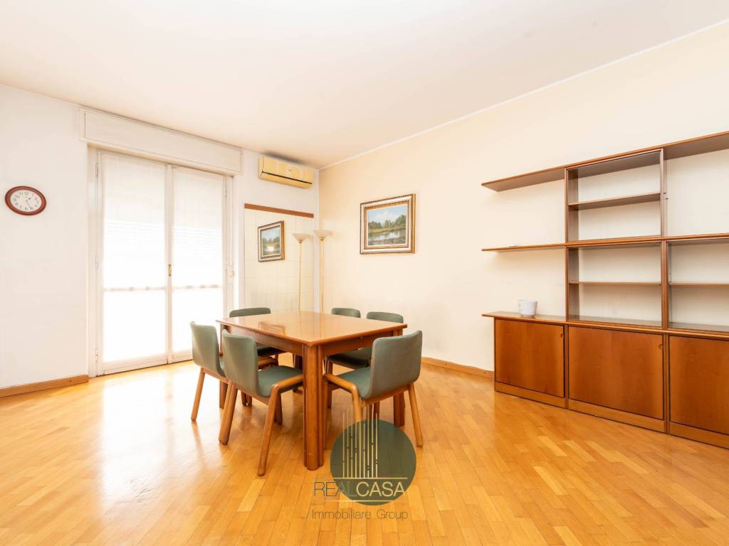 appartamento in vendita a Milano in zona Città Studi