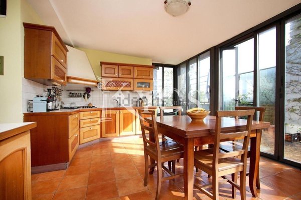 appartamento in vendita a Milano in zona Famagosta