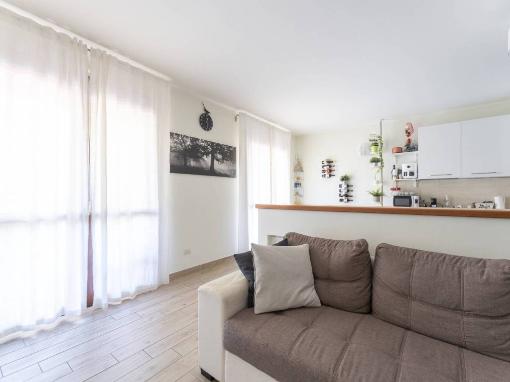 appartamento in vendita a Milano in zona Vigentino