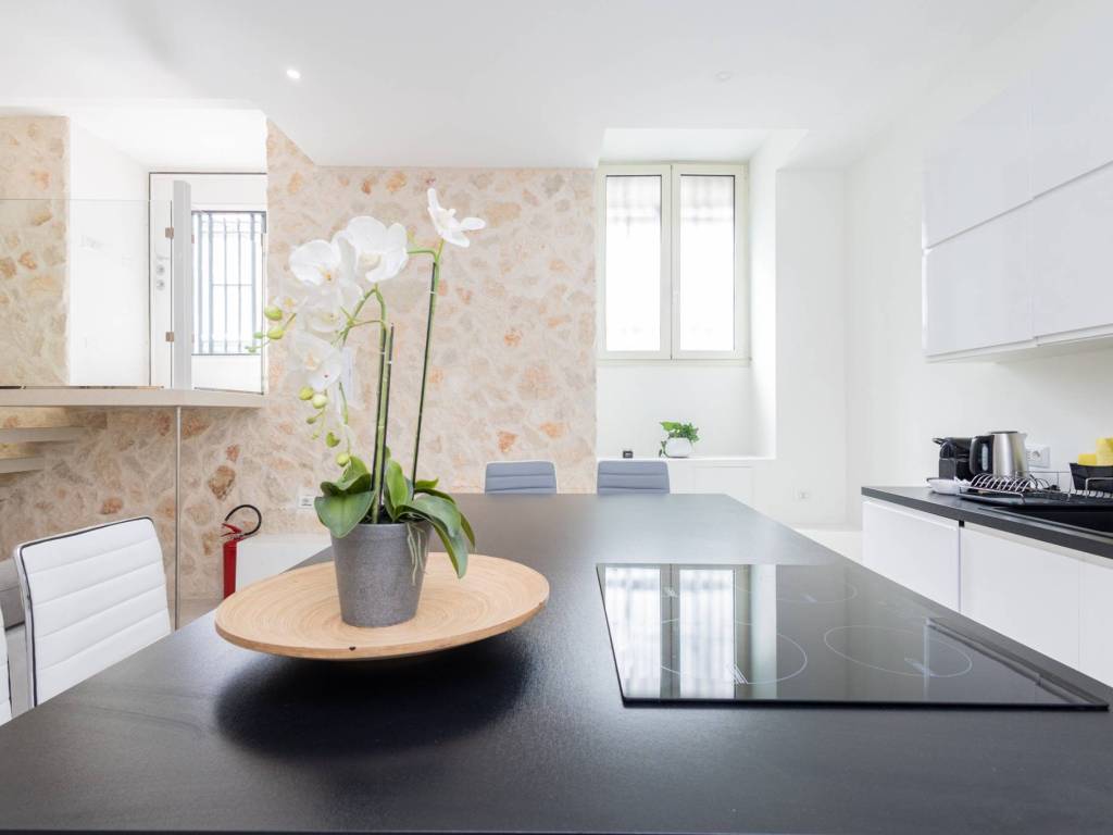 appartamento in vendita a Milano in zona Porta Venezia