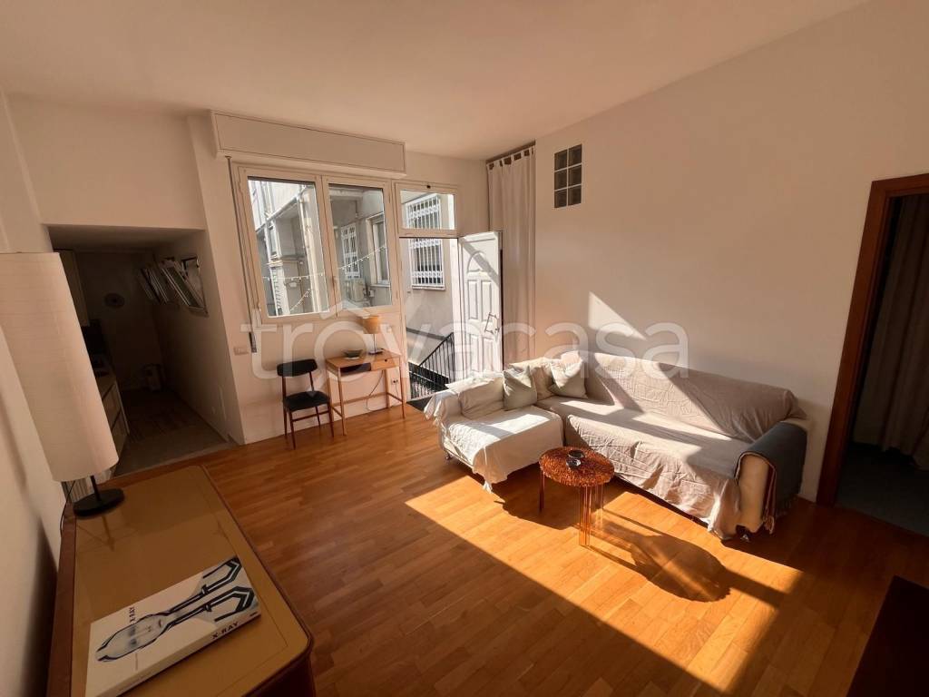 appartamento in vendita a Milano in zona Dergano