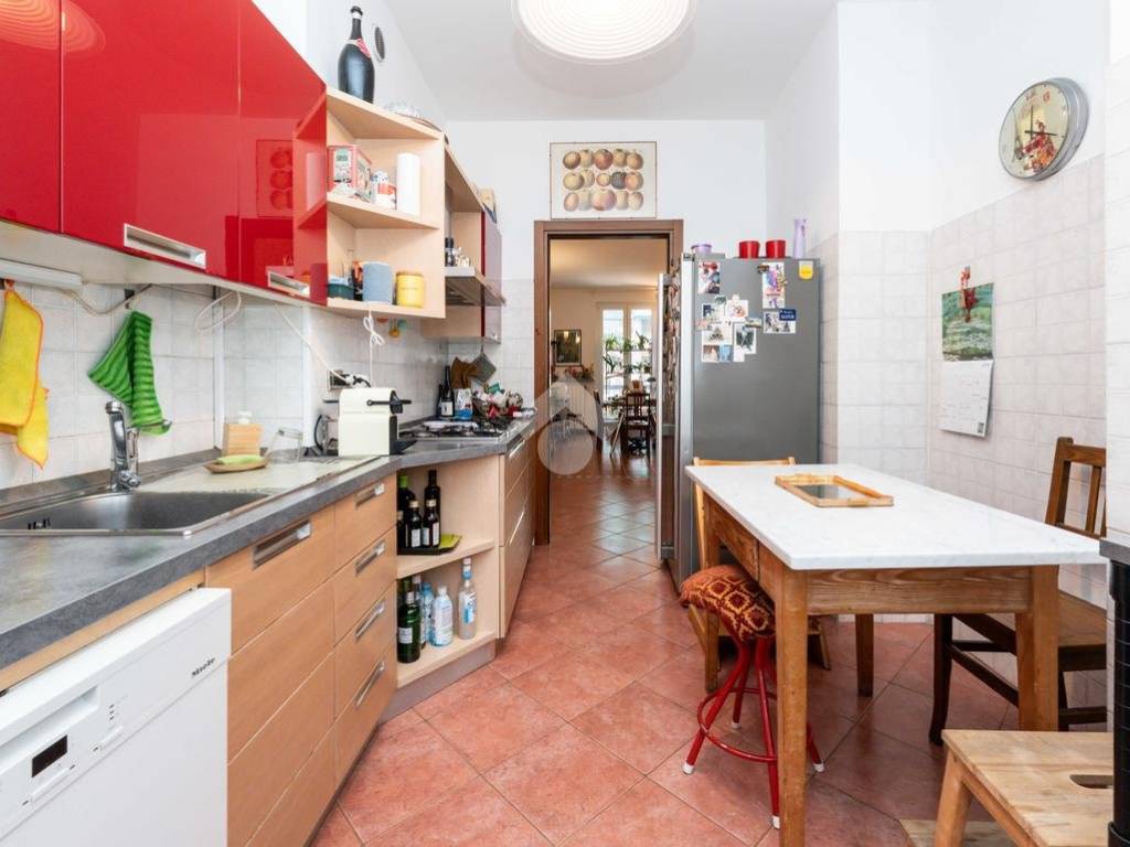 appartamento in vendita a Milano in zona Città Studi