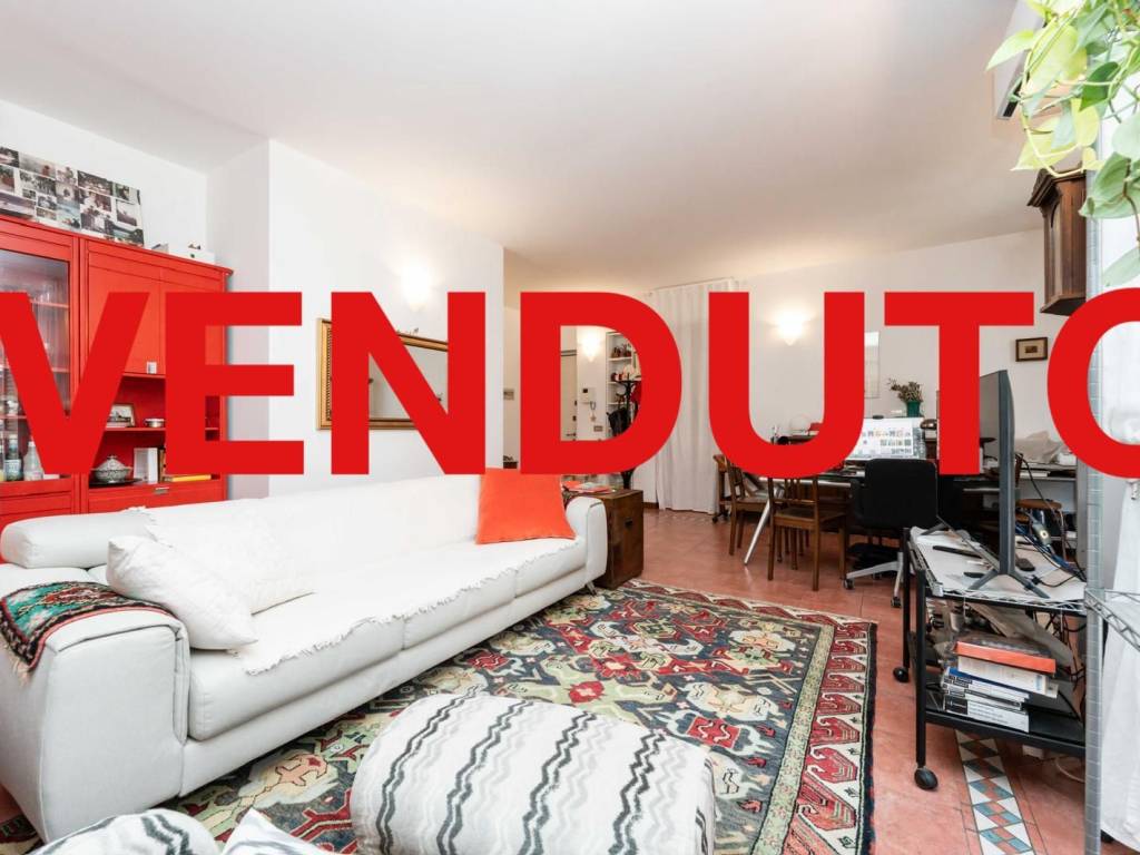 appartamento in vendita a Milano in zona Città Studi