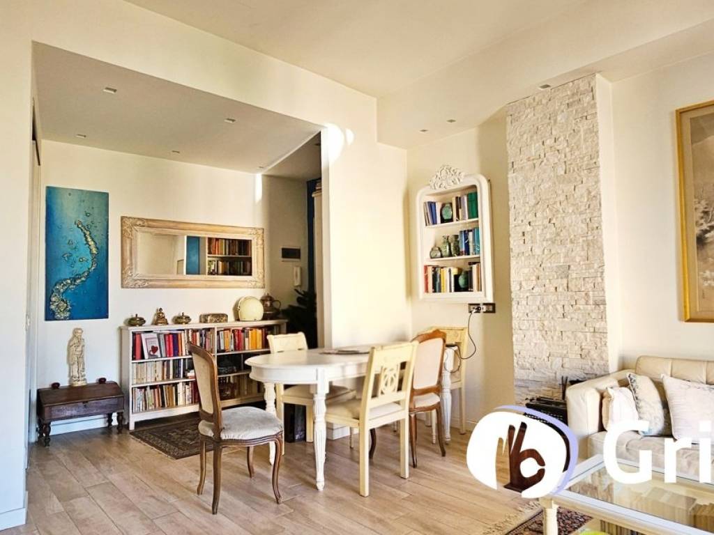 appartamento in vendita a Milano in zona Gratosoglio