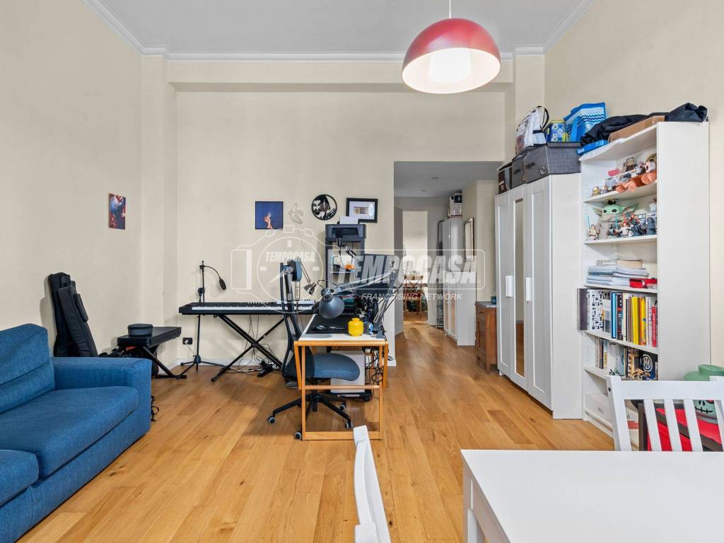 appartamento in vendita a Milano in zona Lambrate