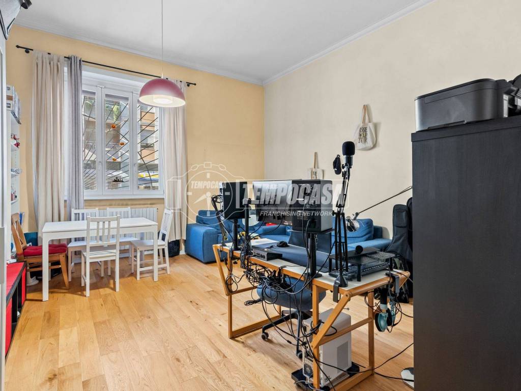 appartamento in vendita a Milano in zona Città Studi