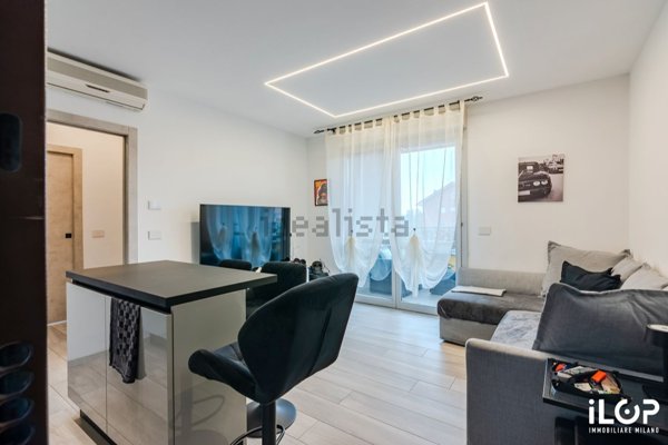 appartamento in vendita a Milano in zona Famagosta