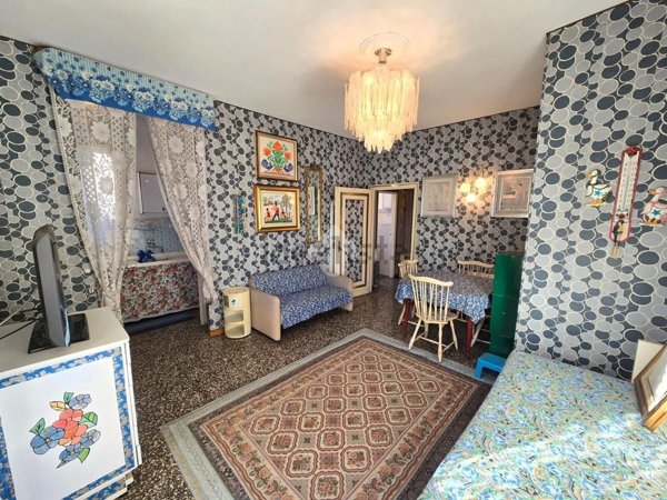 appartamento in vendita a Milano in zona Comasina