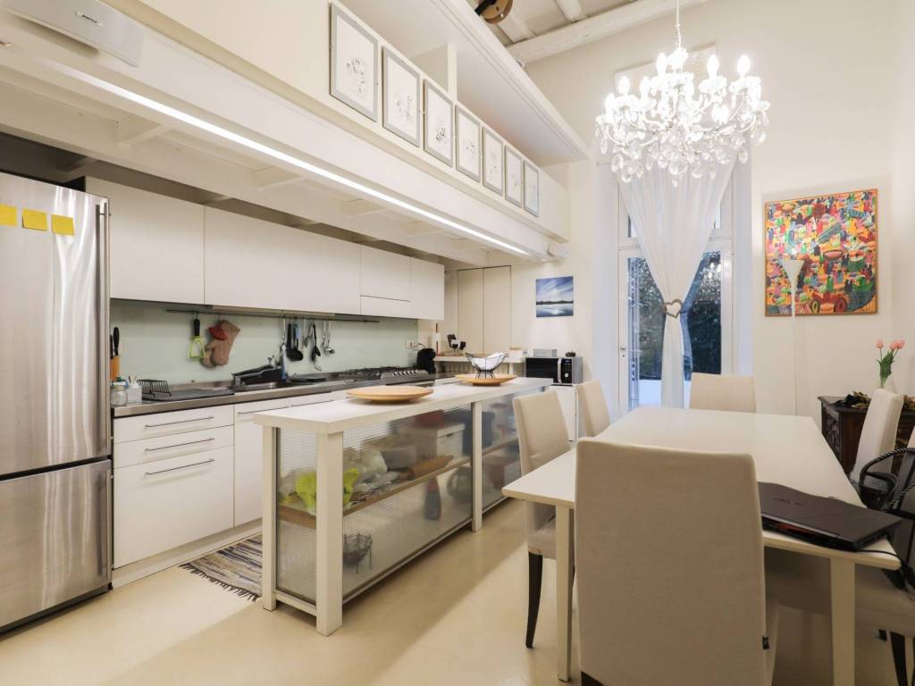 appartamento in vendita a Milano in zona Solari