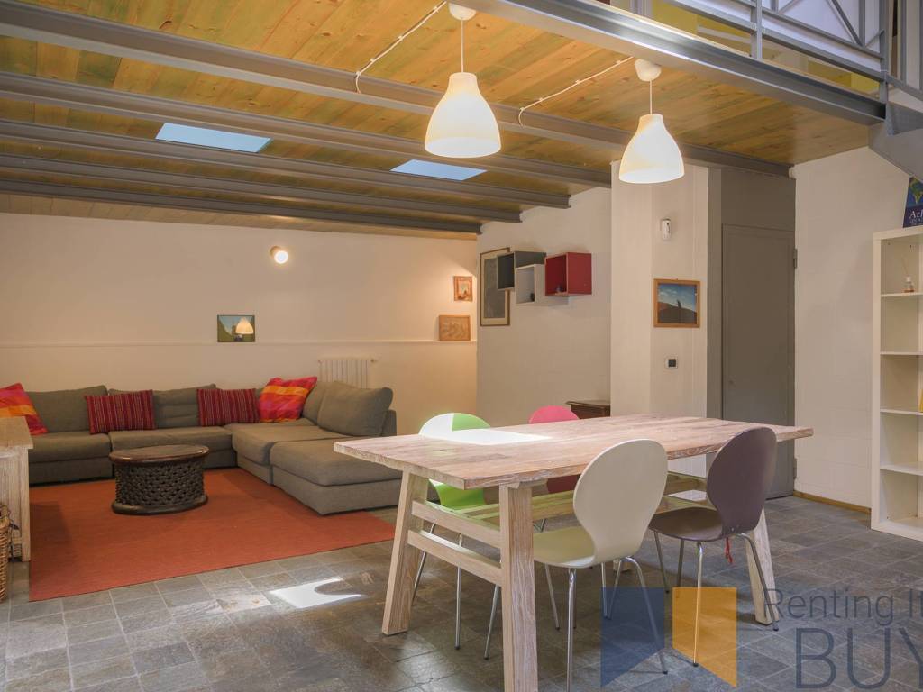 appartamento in vendita a Milano in zona Dergano