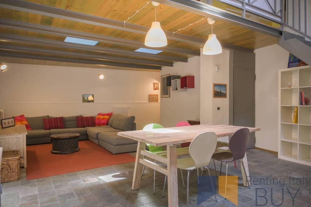 appartamento in vendita a Milano in zona Dergano