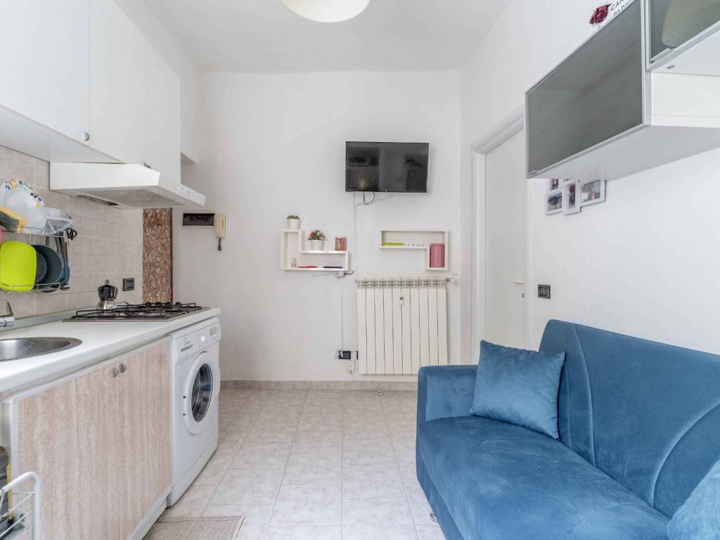 appartamento in vendita a Milano in zona Morivione