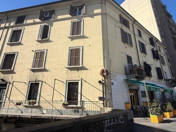 appartamento in vendita a Milano in zona Piazzale Lodi