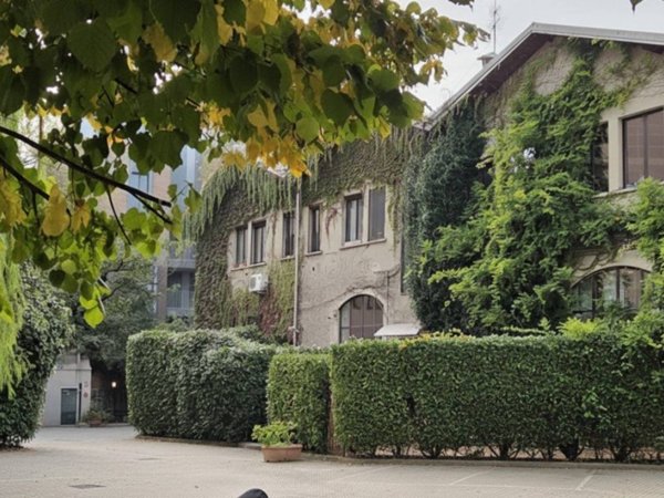 appartamento in vendita a Milano in zona San Cristoforo