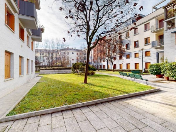 appartamento in vendita a Milano in zona Conchetta