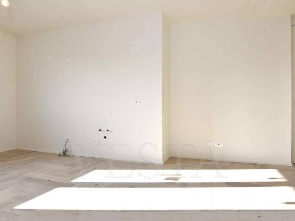 appartamento in vendita a Milano in zona Baggio