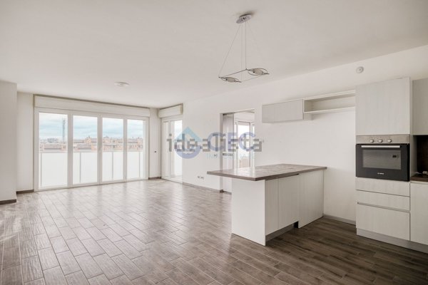 appartamento in vendita a Milano in zona Niguarda