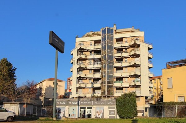 appartamento in vendita a Milano in zona Vialba