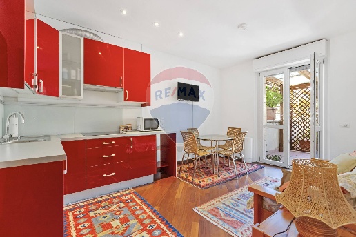 appartamento in vendita a Milano in zona Casoretto