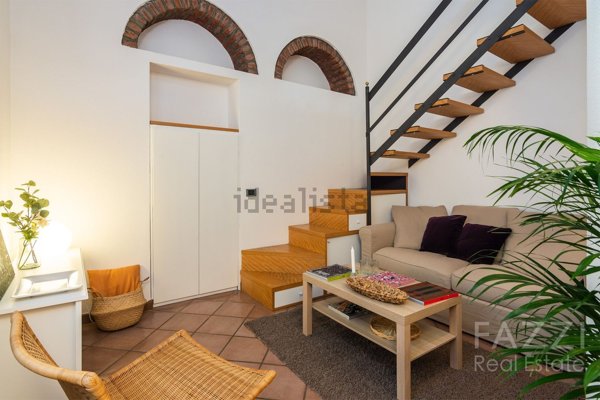 appartamento in vendita a Milano in zona Porta Vittoria