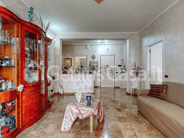 appartamento in vendita a Milano in zona Dergano