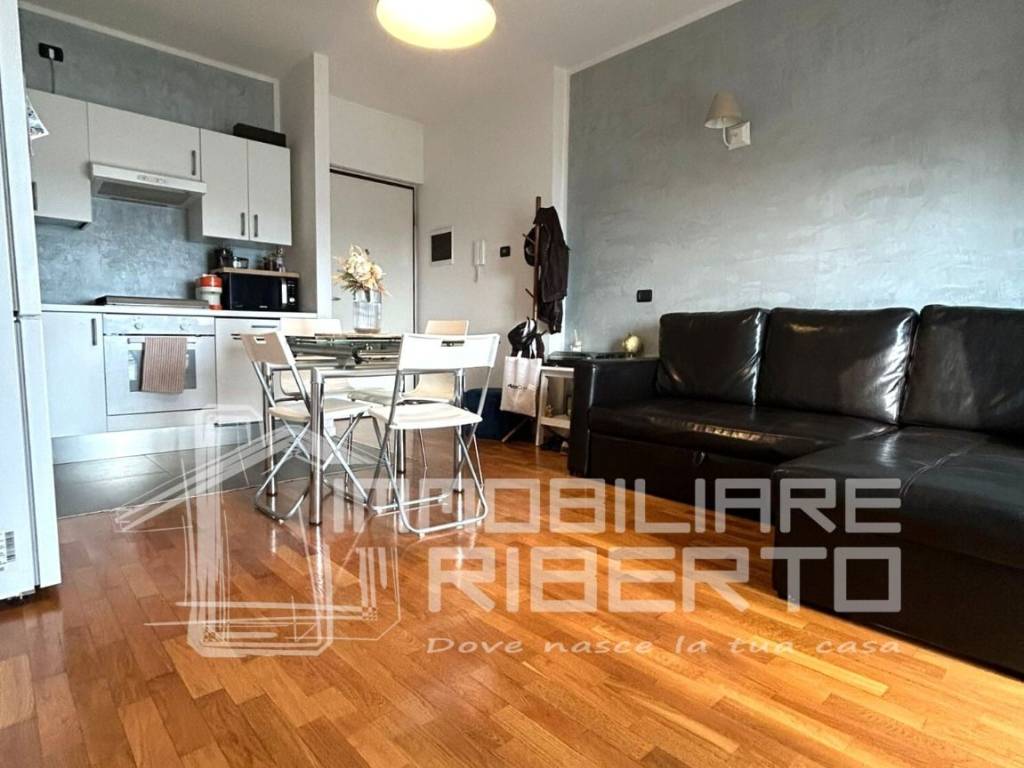 appartamento in vendita a Milano in zona Porta Vittoria