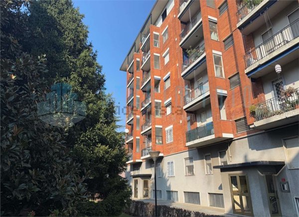 appartamento in vendita a Milano in zona Crescenzago