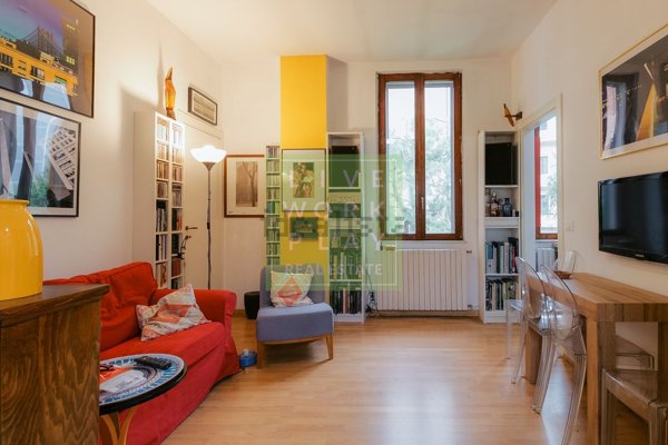 appartamento in vendita a Milano in zona San Cristoforo