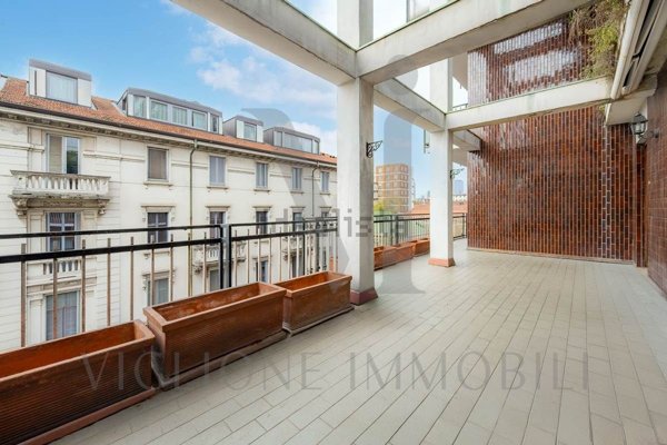 appartamento in vendita a Milano in zona Porta Venezia