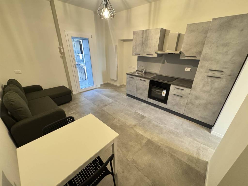 appartamento in vendita a Milano in zona Isola