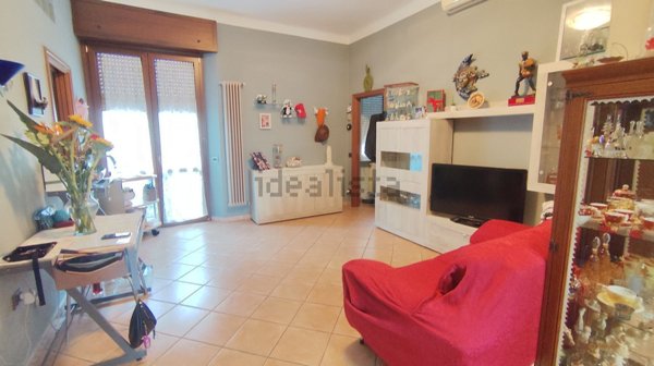 appartamento in vendita a Milano in zona Stadera